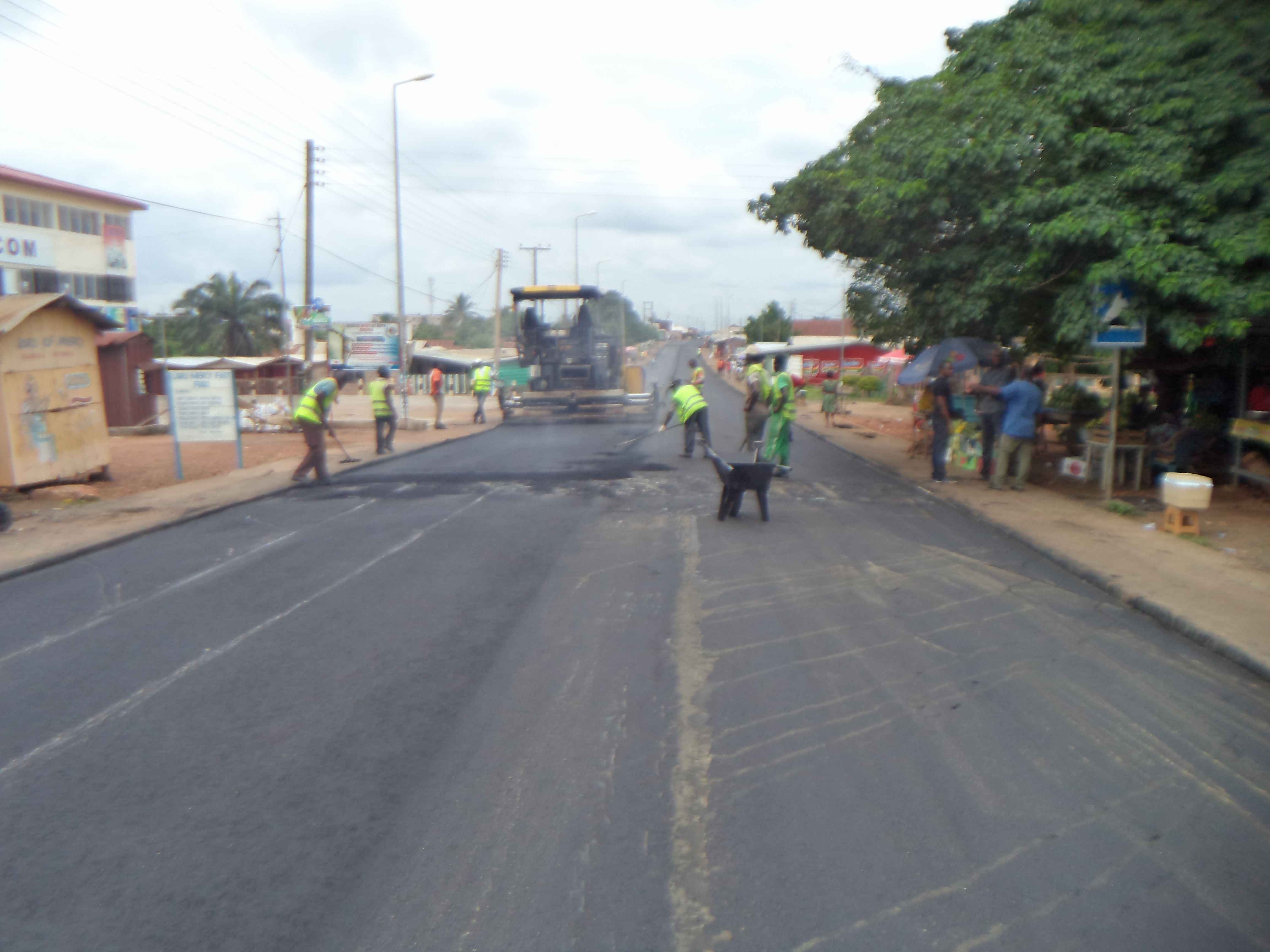 Asphalting of Selected Roads, Ho
